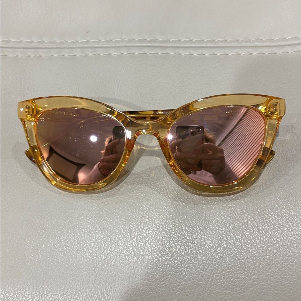 Blenders Mango Muse Vixen Polarized Sunglasses